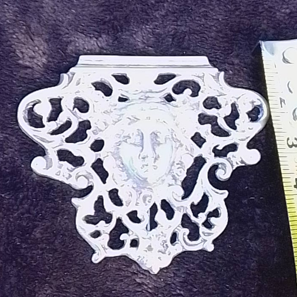 Estate's SALE  Brooch!